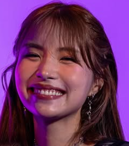 一華ひかり年収の衝撃実態とは？路上ライブだけで稼ぐ裏側真相